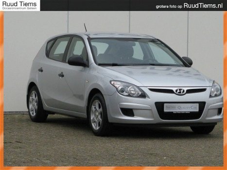 Hyundai i30 - 5 deurs 1.4i Blue Dynamic - 1