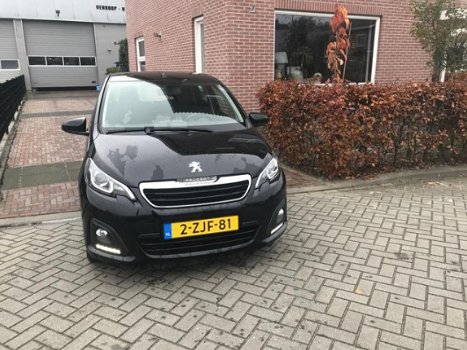 Peugeot 108 - Allure 1.0 e-VTi - 1