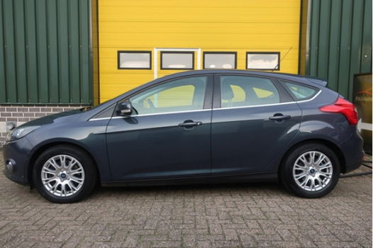 Ford Focus - 1.6 EcoBoost Titanium 150 pk bj 2011 - 1