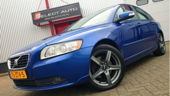 Volvo S40 - 2.0D Momentum - 1