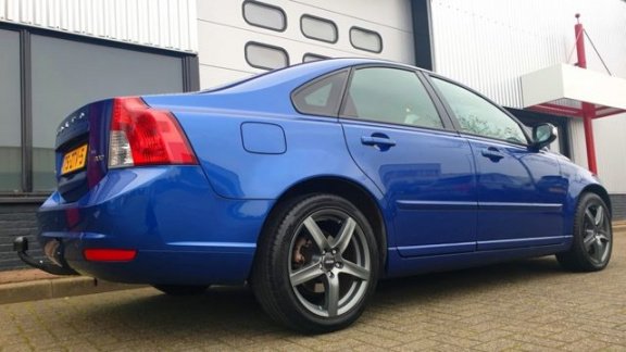 Volvo S40 - 2.0D Momentum - 1