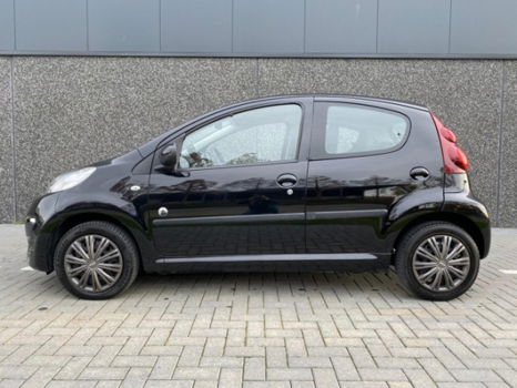 Peugeot 107 - 1.0 Envy - 1