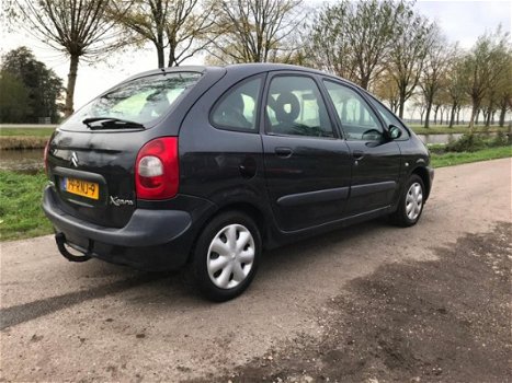 Citroën Xsara Picasso - 1.8i-16V Kijk bij onze andere auto's - 1