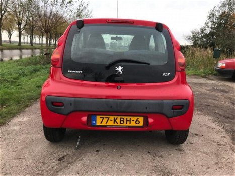 Peugeot 107 - 1.0-12V XR Kijk bij onze andere auto's - 1