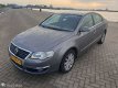 Volkswagen Passat - 2.0 TDI Highline - 1 - Thumbnail