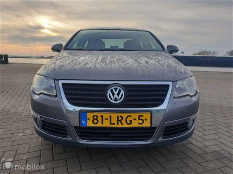 Volkswagen Passat - 2.0 TDI Highline - 1