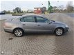 Volkswagen Passat - 2.0 TDI Highline - 1 - Thumbnail