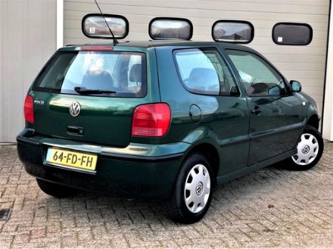 Volkswagen Polo - 1.4 Trendline - 1