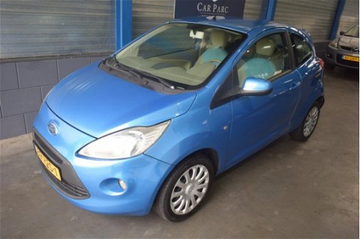 Ford Ka - 1.2 Titanium 2E EIGENAAR/ELEK.PAKKET/AUX/AIRCO/APK 04-'20/NAP - 1