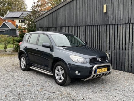 Toyota RAV4 - 2.2 D-CAT Executive 4WD | Leer | Autom. Airco | Navi | Cruise Control | Afn. Trekhaak - 1