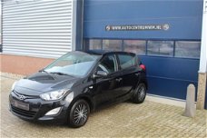 Hyundai i20 - 1.2i i-Deal