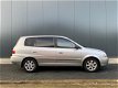 Kia Carens - 2.0 CRDi LX Grijs kenteken|Nw APK|Goedkope diesel - 1 - Thumbnail