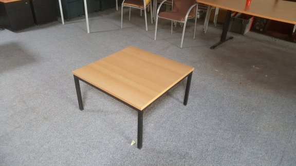 Bijzettafel laag 80x80x45 - 2