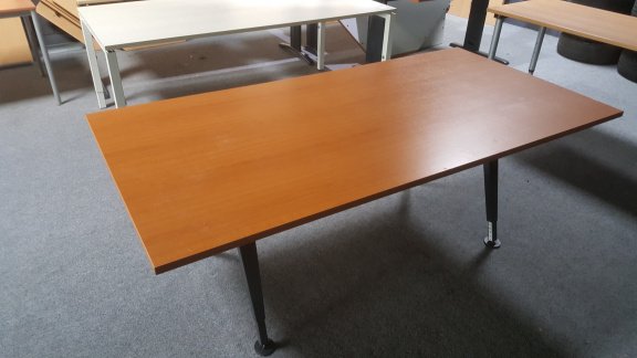 Bureau, werktafel, vergadertafel, kantinetafel, tafel - 2