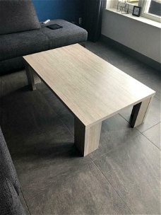 Mooie houten salontafel