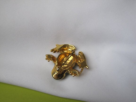 Broche goudkleurig groen zwart emaille kikker met rode oogjes 3.8x3.5 cm. - Afbeelding 3