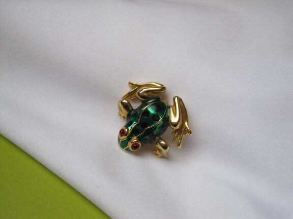 Broche goudkleurig groen zwart emaille kikker met rode oogjes 3.8x3.5 cm. - Afbeelding 4