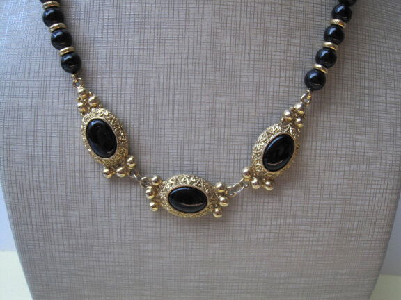 VERKOCHT ES Ketting 1928 jewelry compagny zwarte kunststof kralen en cabochons 42-48.5 cm - Afbeelding 6