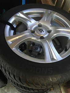 Winterbanden met lichmetalen velg Peugeot 307/308