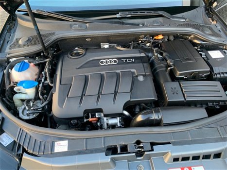 Audi A3 Sportback - 2.0 TDI Attraction Business Edition - 1