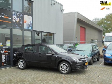 Opel Astra - 1.8 Temptation 1e EIGENAAR|AIRCO|5DRS|APK 03-2020|NAP NATIONALE AUTO PAS - 1