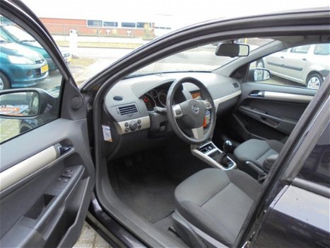 Opel Astra - 1.8 Temptation 1e EIGENAAR|AIRCO|5DRS|APK 03-2020|NAP NATIONALE AUTO PAS - 1