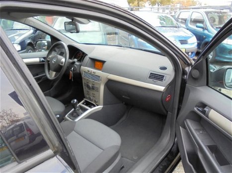 Opel Astra - 1.8 Temptation 1e EIGENAAR|AIRCO|5DRS|APK 03-2020|NAP NATIONALE AUTO PAS - 1