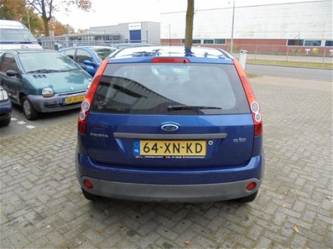 Ford Fiesta - 1.3-8V Champion 1e EIGENAAR|AIRCO|5DRS|APK 11-2020|NAP|DEALER ONDERHOUDEN - 1