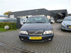 Volvo V70 - 2.4 Europa AUTOMAAT AIRCO/ECC /Leer Youngtimer