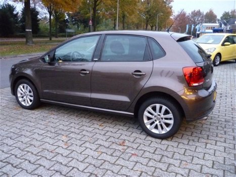 Volkswagen Polo - 1.2 TSI Highline STYLE 77.000 KM 105 PK PCD CRUISE - 1