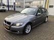 BMW 3-serie Touring - 320d Business Line. BIXENON, PDC, NAVI, TRHK, NAP - 1 - Thumbnail