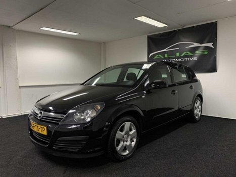 Opel Astra - 1.6 Edition 2007 Zwart AIRCO / APK 2020 / NAP - 1