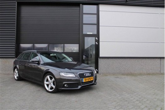 Audi A4 Avant - 2.7 TDI Pro Line Leder Xenon-verlichting Navigatie Automaat - 1