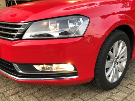 Volkswagen Passat Variant - 1.4 TSI Comfort Executive Line BlueMotion AUTOMAAT LEDER NAVI NL-AUTO - 1