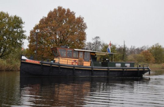 Sleepboot Gebroeders Jonker - 1