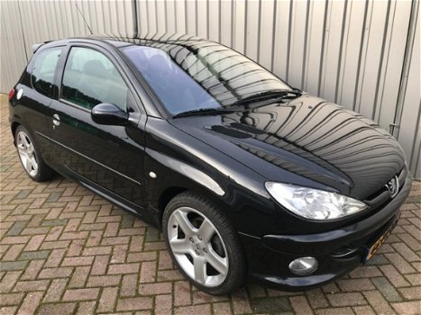 Peugeot 206 - 2.0-16V RC - 1