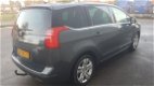 Peugeot 5008 - 1.6 THP Blue Lease Executive 7p - 1 - Thumbnail