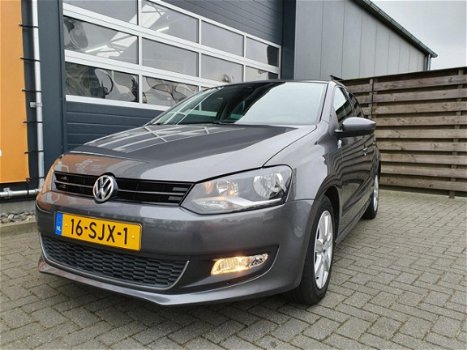 Volkswagen Polo - 1.6 TDI BlueMotion Highline 5-deurs met Cruise & Climate control, PDC, etc - 1