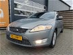 Ford Mondeo - 2.0-16V Limited met Navigatie, Climate & Cruise control, PDC, etc - 1 - Thumbnail