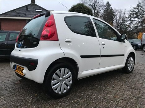 Peugeot 107 - 1.0-12V Sublime *ELEK. PAKKET / 5 DRS / STUURBEKR. / ZEER NETTE AUTO - 1