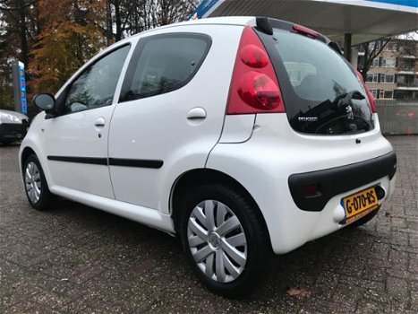 Peugeot 107 - 1.0-12V Sublime *ELEK. PAKKET / 5 DRS / STUURBEKR. / ZEER NETTE AUTO - 1