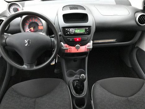 Peugeot 107 - 1.0-12V Sublime *ELEK. PAKKET / 5 DRS / STUURBEKR. / ZEER NETTE AUTO - 1