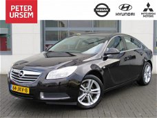 Opel Insignia - 2.0 T Edition 221PK Automaat Navigatie Trekhaak NL Auto NAP