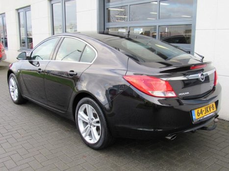 Opel Insignia - 2.0 T Edition 221PK Automaat Navigatie Trekhaak NL Auto NAP - 1