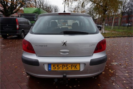 Peugeot 307 - 1.6-16V Navtech 5 drs 126.752 km nap navigatie - 1