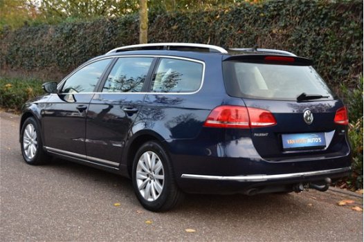 Volkswagen Passat Variant - 1.6 TDI Comfortline BlueMotion | LEDER | PANO | TREKHAAK | NAVI - 1