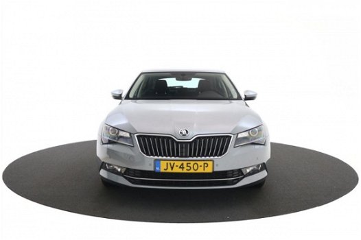 Skoda Superb - 1.6 TDI 120pk Greentech Ambition Business | Trekhaak | Navigatie - 1