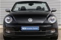 Volkswagen Beetle Cabriolet - 1.4 TSI 160pk 50th Edition Navigatie Xenon Leer PDC - 1 - Thumbnail