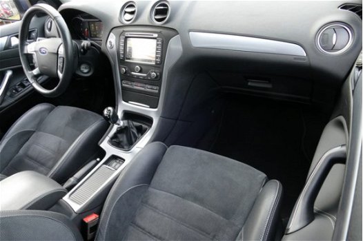 Ford Mondeo - 1.6 TDCi ECOnetic Lease Platinum CLIMA / CRUISE / LMV / PDC / XENON ADAPTIEF / LEER-AL - 1