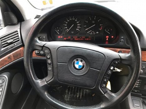 BMW 5-serie - apk voorraam stuk 520i Executive - 1